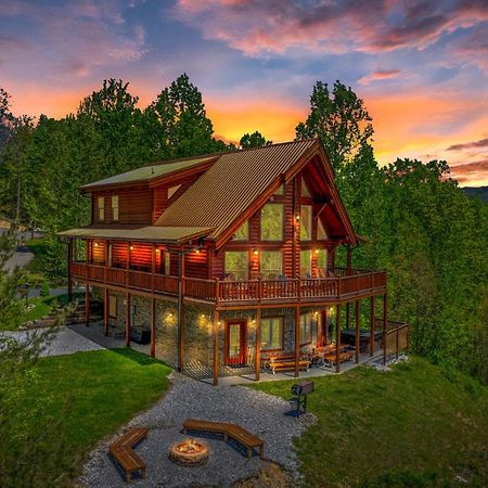 Ridge View Lodge Nature And Mountain View - Hot Tub - Firepit - Yard - Games Gatlinburg Exterior foto